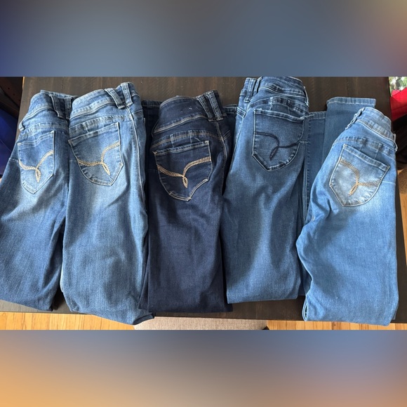 5 pairs of YMI jeans - Picture 2 of 2